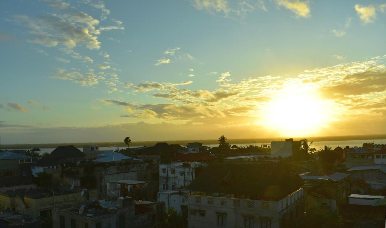 Jambohouse Lamu Bed & Breakfast Exterior foto