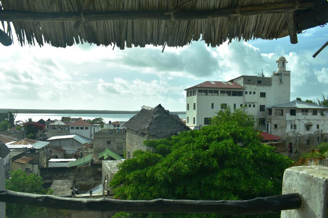Jambohouse Lamu Bed & Breakfast Exterior foto