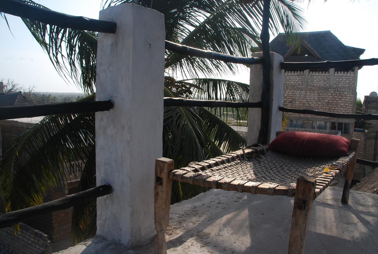 Jambohouse Lamu Bed & Breakfast Exterior foto